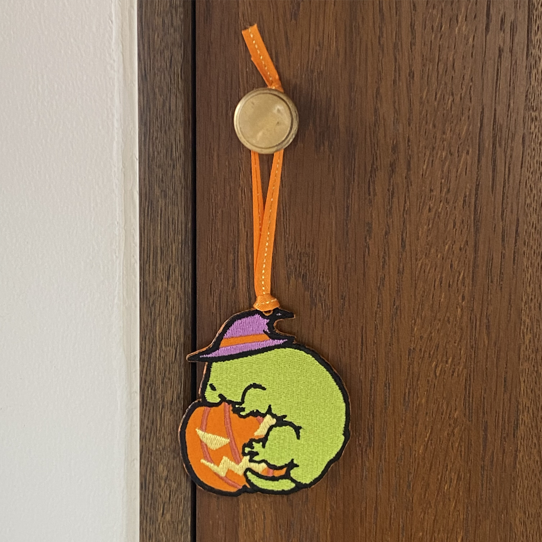 【刺繍オーナメント】”HALLOWEEN”