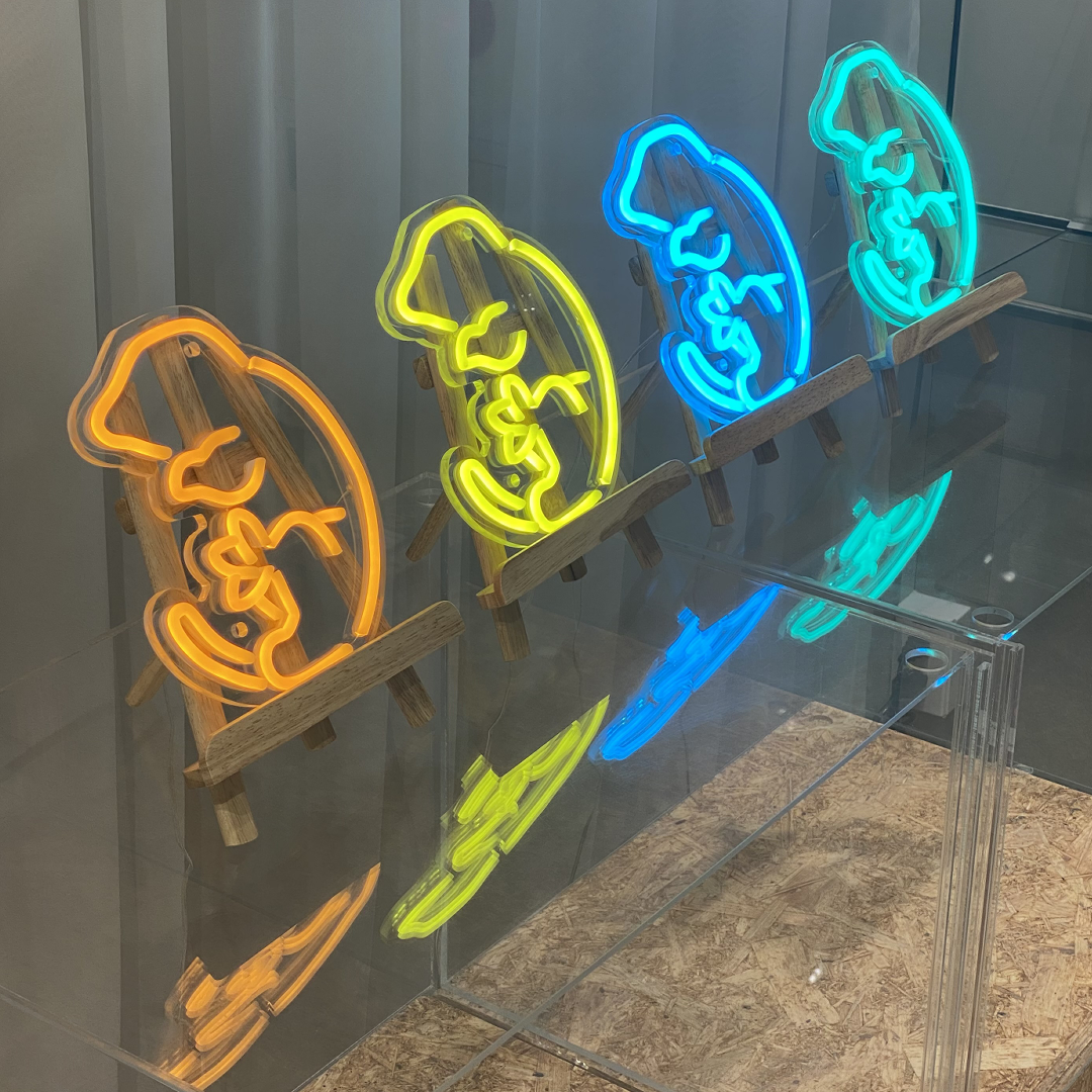 LEACHIE NEON(basic)